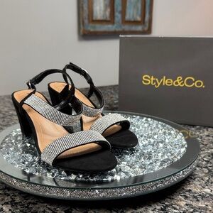 Style & Co. Black and Silver Strappy Heels